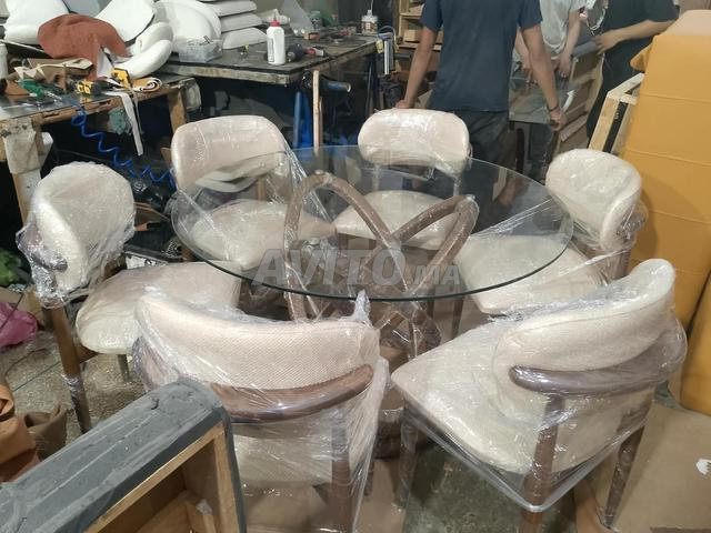 طاولات طعام