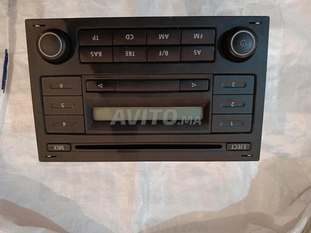 Autoradio d'origine Volkswagen RCD 200