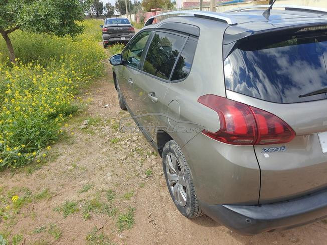 très belle voiture 