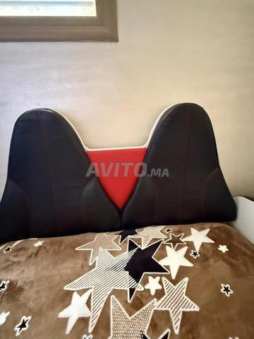 Lit voiture enfant design sport – État impeccable - 2