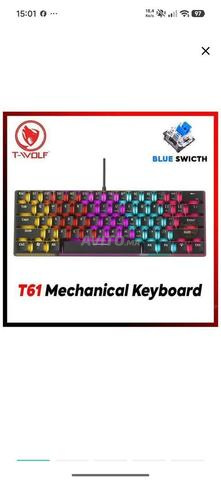 لوحة مفاتيح ميكانيكية