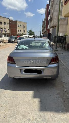 بيجو 301 بحالة ممتازة - 2