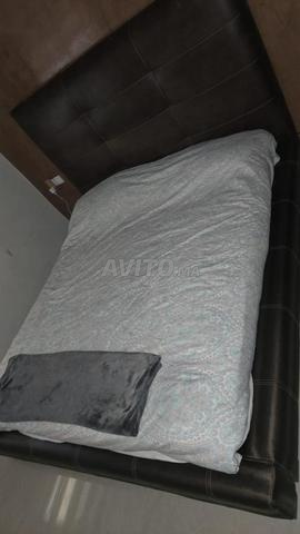 سرير جلد بني 160 سم - 2