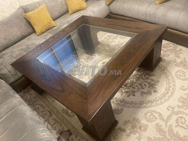 Table carrée en bois massif et verre - 2
