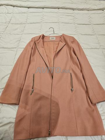 معطف وردي - 2