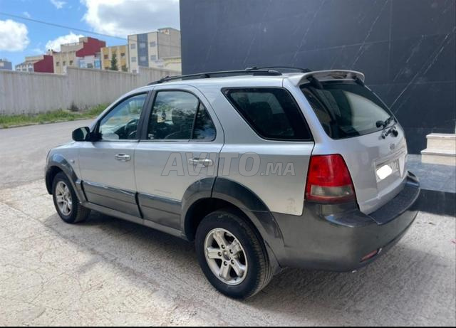 كيا سورينتو ديزل يدوية 2006 في طنجة - 2