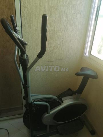 دراجة بيضاوية للبيع - مستعملة مع عيوب