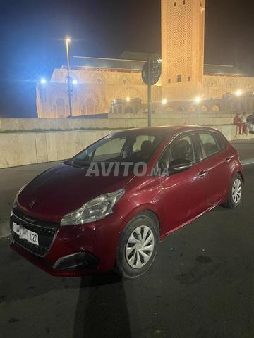 Peugeot 208 Diesel Manuelle 2016 à Casablanca - 2