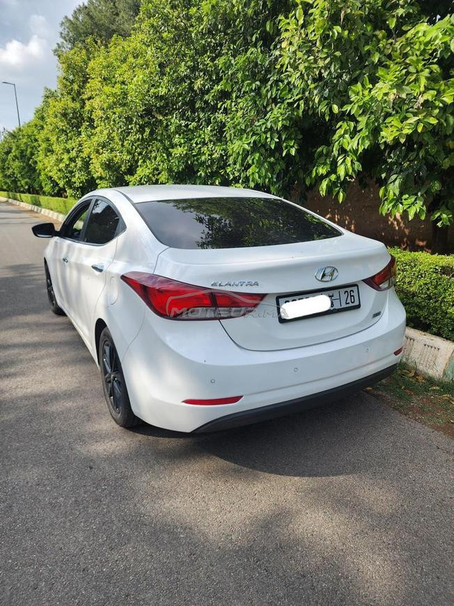 🚗 Hyundai Elantra Automatique – Très bon état