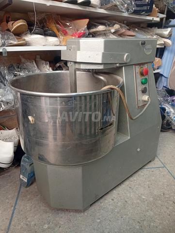 عجانة كهربائية كبيرة للمخابز والمطاعم