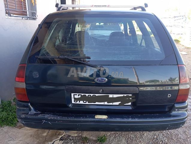 فورد إسكورت - 2