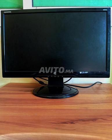 شاشة كمبيوتر Compaq مقاس 20 بوصة للبيع بحالة جيدة