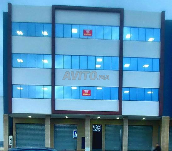 مكاتب بمساحات مفتوحة للإيجار