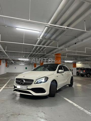 Mercedes-Benz Classe A 200d Pack AMG (Facelift)