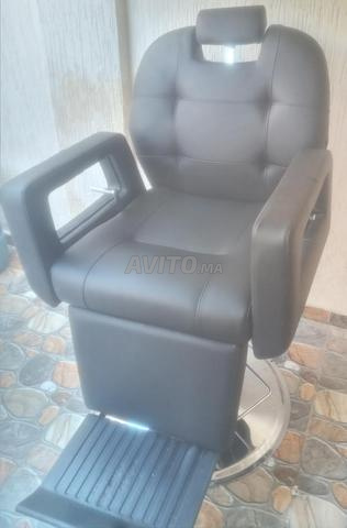 كرسي صالون حلاقة للرجال أو النساء