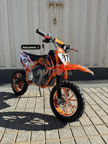 Livraison gratuite - 2