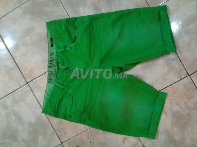Shorts en jean neufs en gros d'Italie - 2
