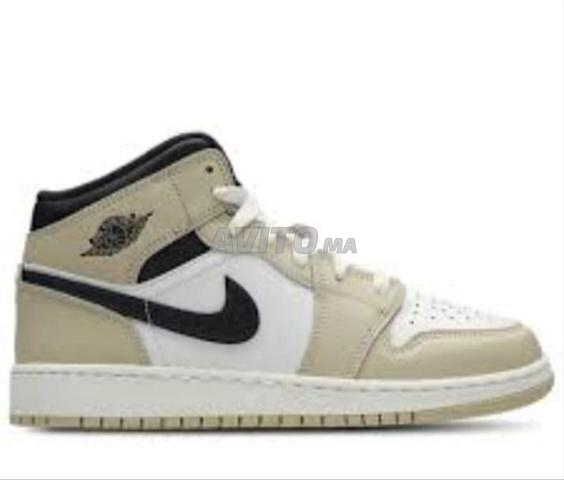 JORDAN AIR JORDAN 1 MID