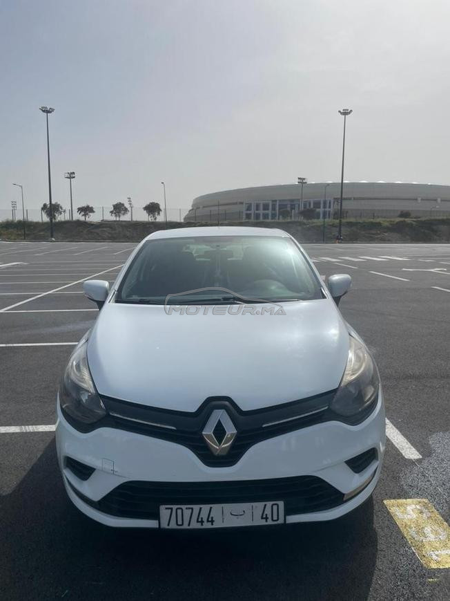  Clio 4 modèl 2019 li bgha yksb lah y3amra sel3a 