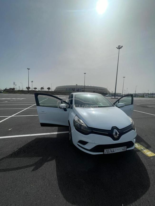  Clio 4 modèl 2019 li bgha yksb lah y3amra sel3a 