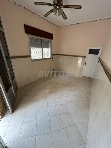 Local commercial - 2