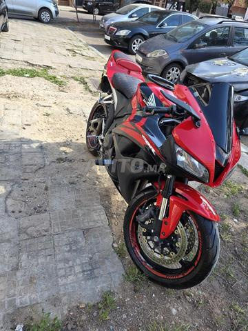 Cbr600rr نقية - 2