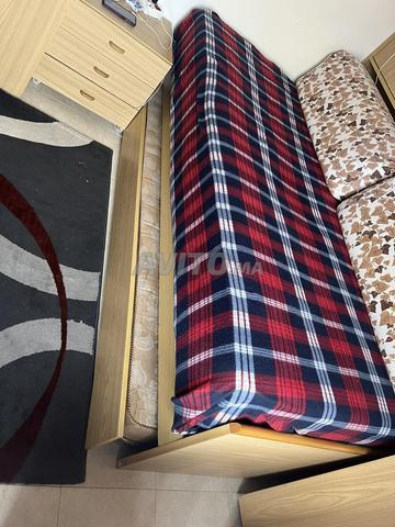 غرفة نوم لشخص واحد مع مساحة تخزين - 2