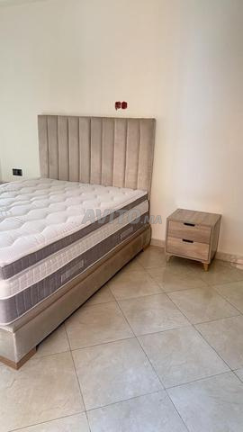 طاولتان جانبيتان خشبيتان - 2