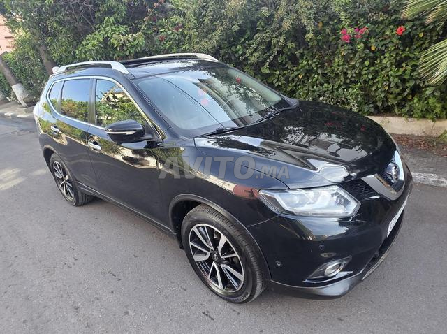 نيسان إكس تريل 2015 1.6 لتر dCi 7 مقاعد