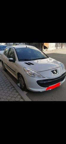 Peugeot 206 Essence Manuelle 2012 à Casablanca