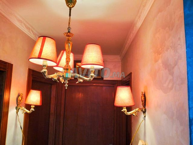 Magnifique œuvre d'art en cuivre pour la décoration intérieure