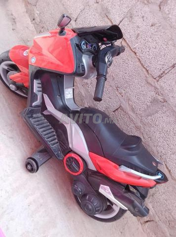 Moto pour enfant – état neuf - 2