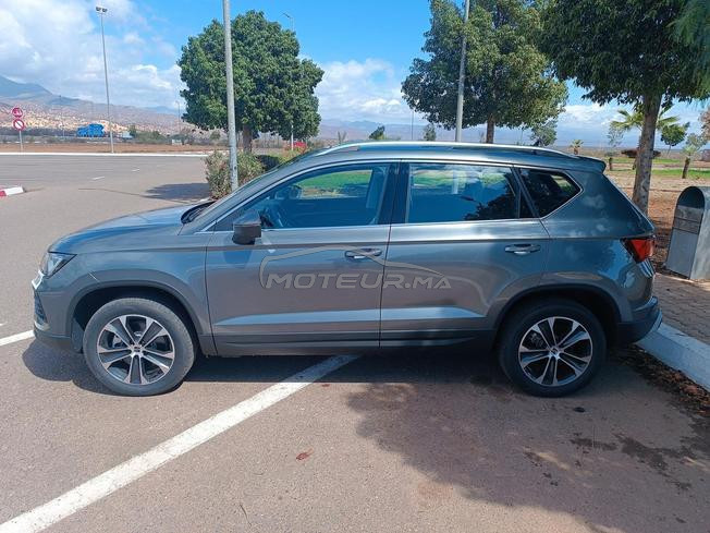 seat ateca en excellent état neuf