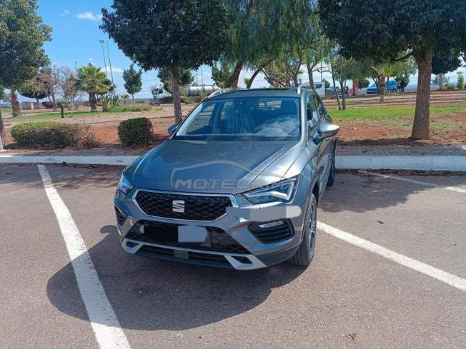 seat ateca en excellent état neuf