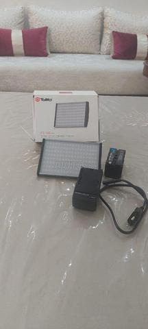 Kit appareil photo Sony ZV E10 et Chaise gaming - 2