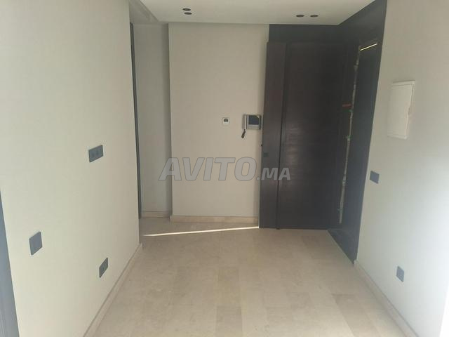 Studio neuf à louer quartier des hôpitaux - 2
