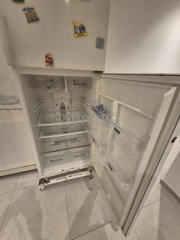 Réfrigérateur Whirlpool avec congélateur - 2