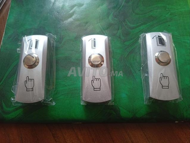 Bouton de sortie en acier inoxydable