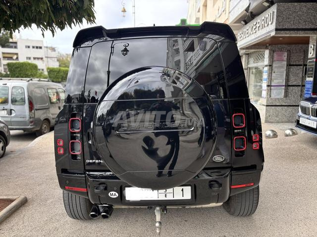 LAND ROVER DEFENDER