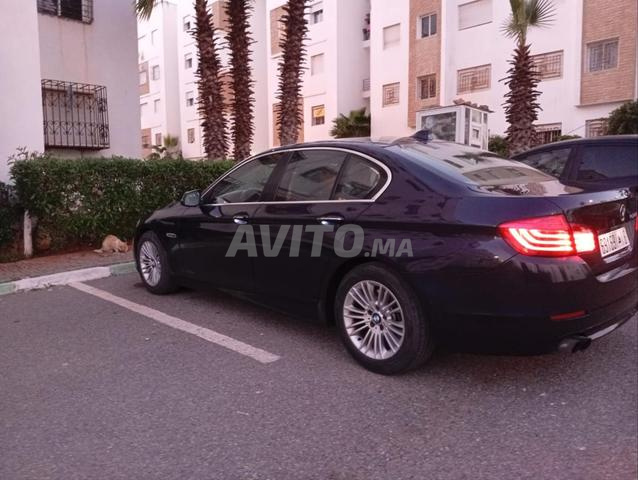 BMW 520d 2016 1ère main luxe - 2