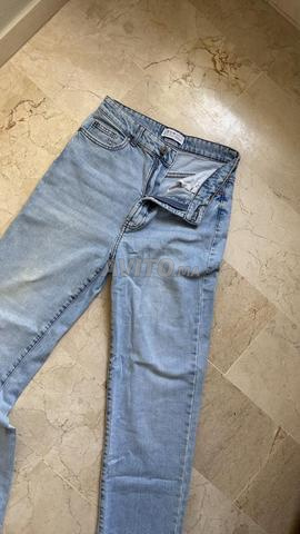 Jean bleu taille 36 - 2