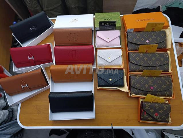 محفظة نسائية