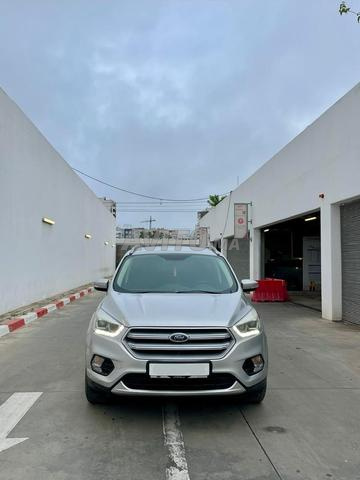 Ford Kuga 2018 6 chevaux - 2