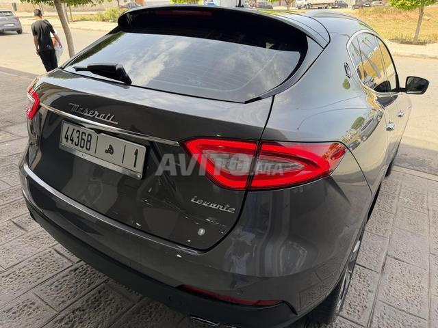 MASERATI LEVANTE 2016 IMPORTÉE - 2