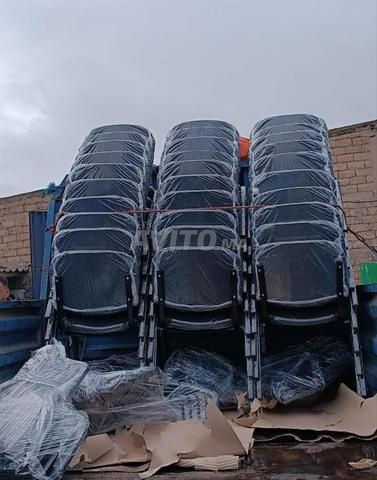 مقعد مبطن بالقماش / خزانة ملابس - 2