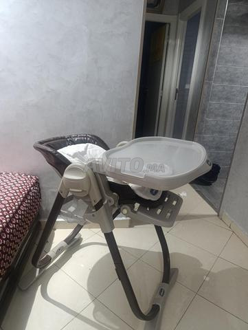 Chaise haute bébé