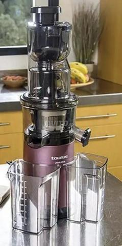 عصارة Taurus Liquajuice