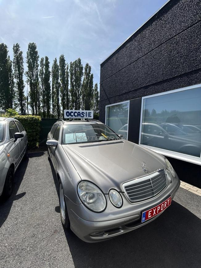 Mercedes E220