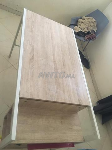 Table en très bon état