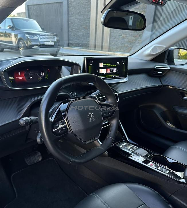 peugeot 208 130ch automatique 3amra tout option